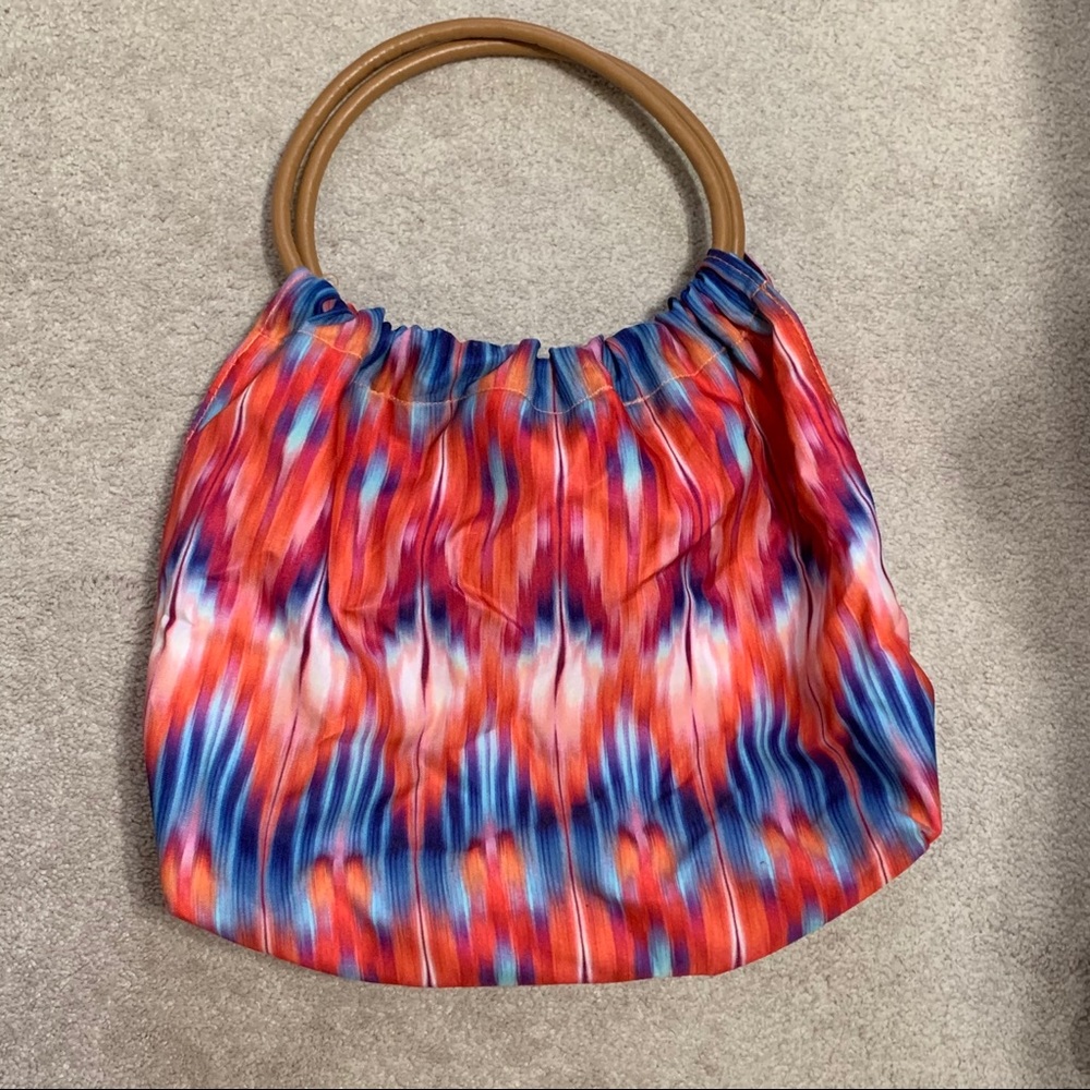 Multicolor lightweight handbag